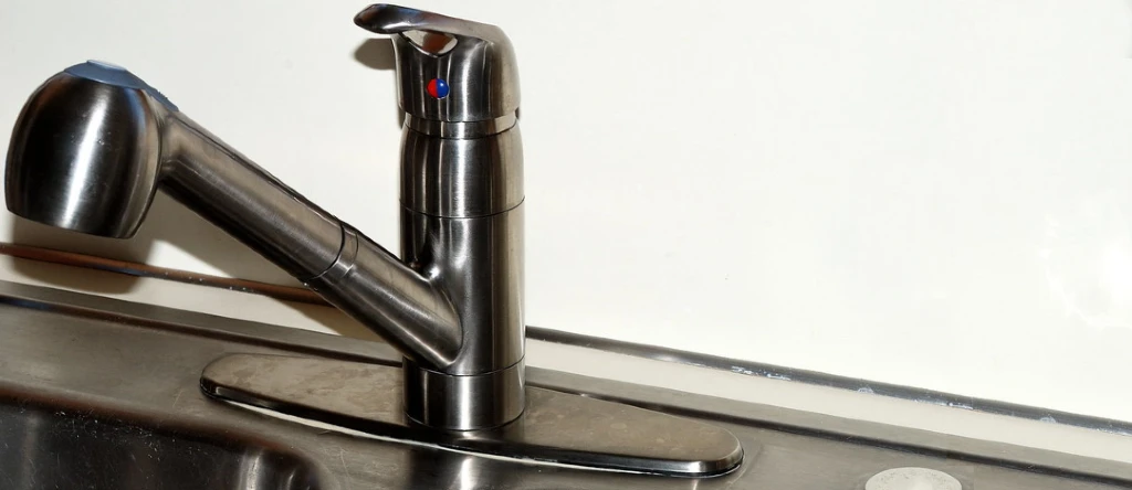 plumber's putty on faucet